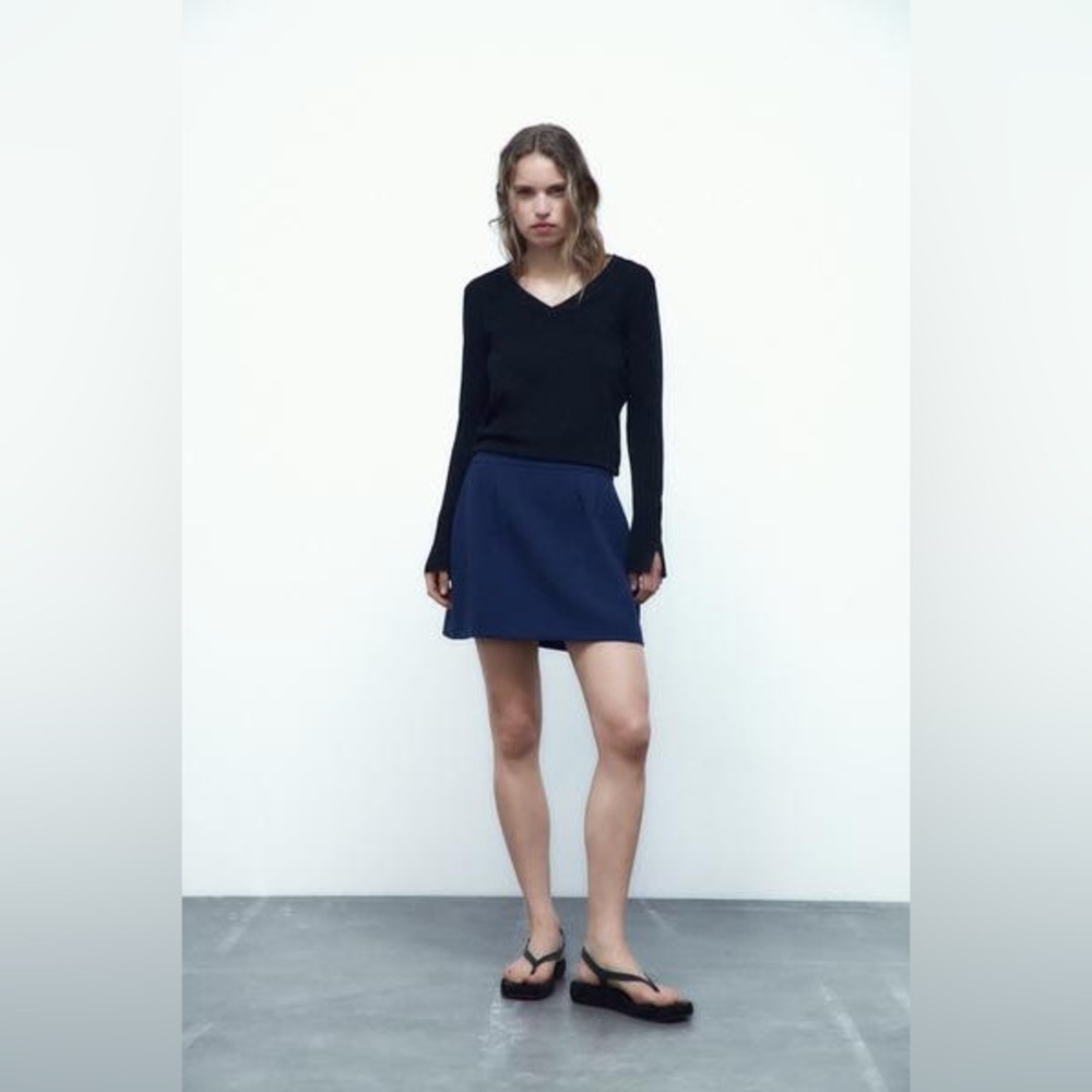 Zara Navy Blue Short Skirt